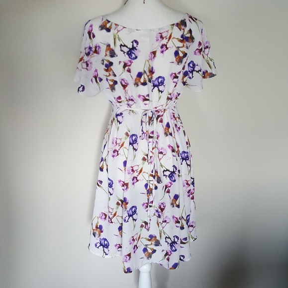 Forgiveness Floral Mini Dress Sz. M - Picture 2 of 8